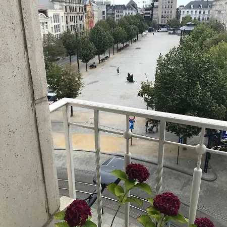 Apartment Book *